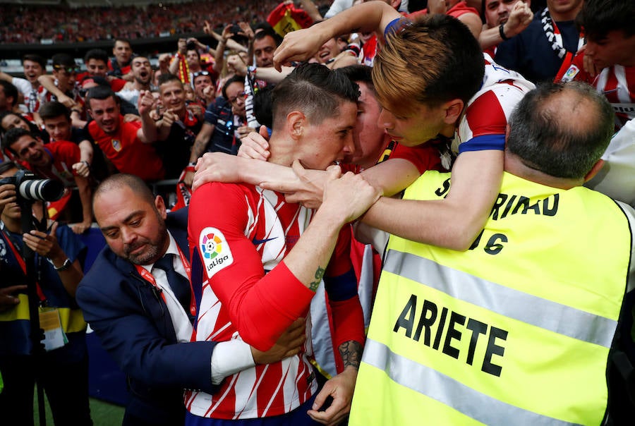 El delantero del Atlético de Madrid puso punto final a toda una vida como rojiblanco, y el Wanda Metropolitano quiso engrandecer su leyenda con un homenaje para el recuerdo.