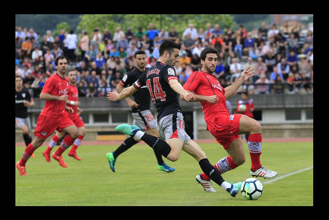 Fotos: El partido entre el Santutxu y el Athletic, en imágenes