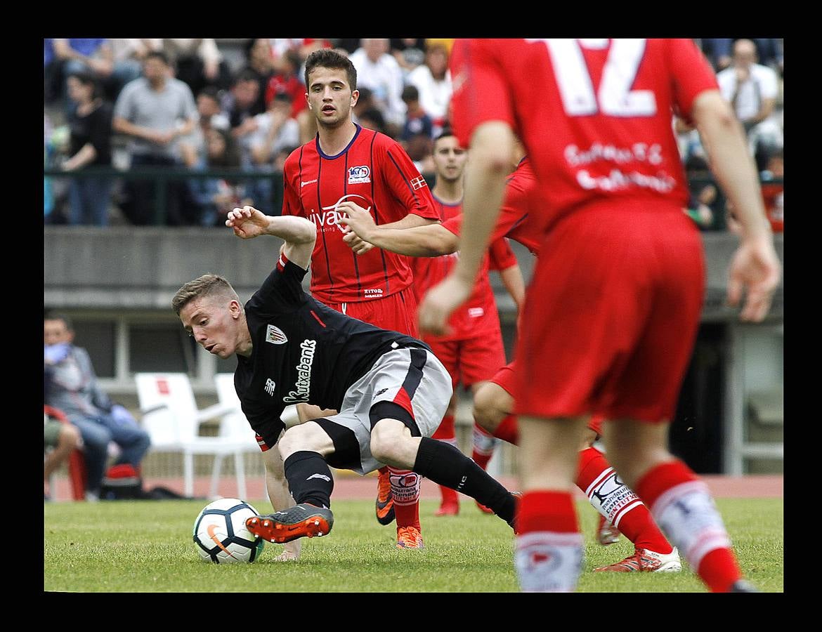 Fotos: El partido entre el Santutxu y el Athletic, en imágenes