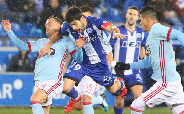 Defensas del Celta hacen falta a Manu García.