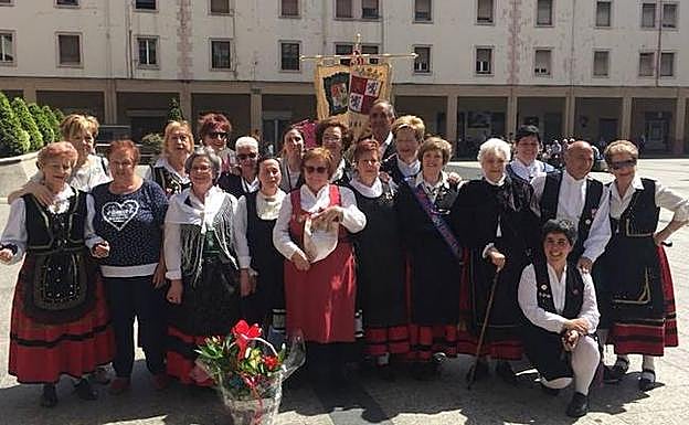 La fiesta se enmarca en las jornadas culturales que celebra el centro desde abril. 