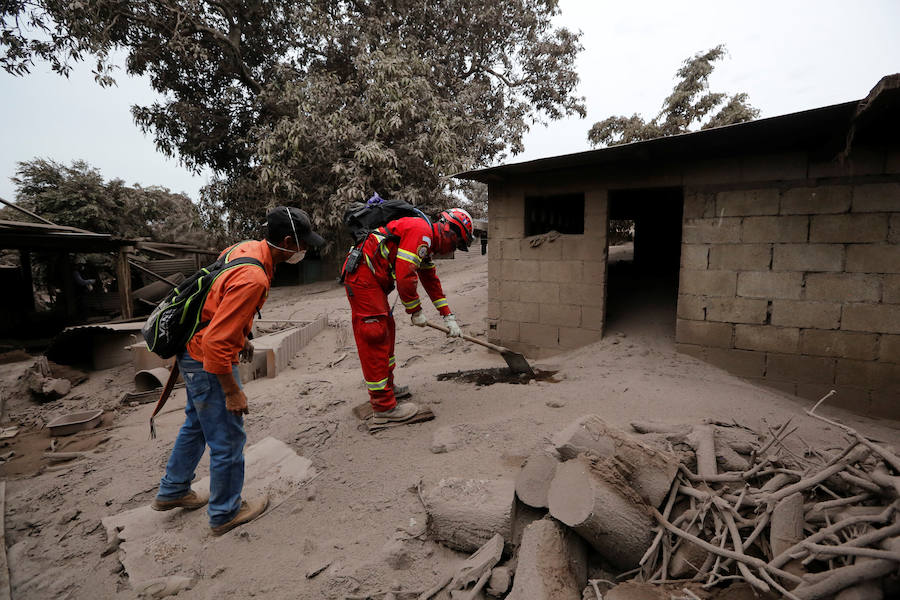 Fotos: Erupción del volcán de Fuego en Guatemala