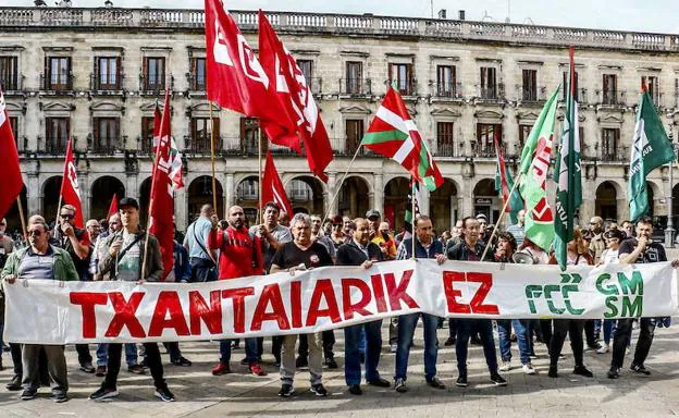 Una protesta de la plantilla del servicio de limpieza. 