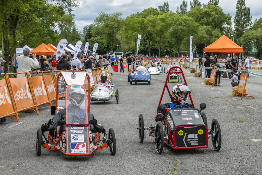 Fotos: Primer campeonato de vehículos eléctricos de centros de FP en Vitoria