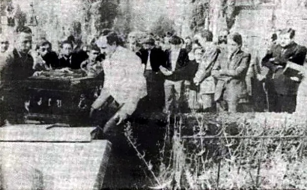 Imagen del funeral en 1980 de José Ignacio Ustarán.