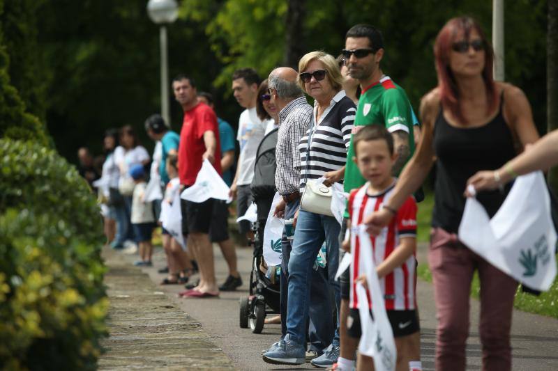 Cerca de 100.000 personas participan en la iniciativa de Gure Esku Dago