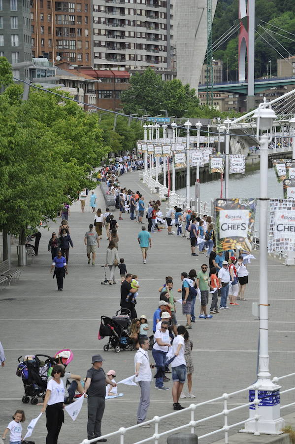 Cerca de 100.000 personas participan en la iniciativa de Gure Esku Dago