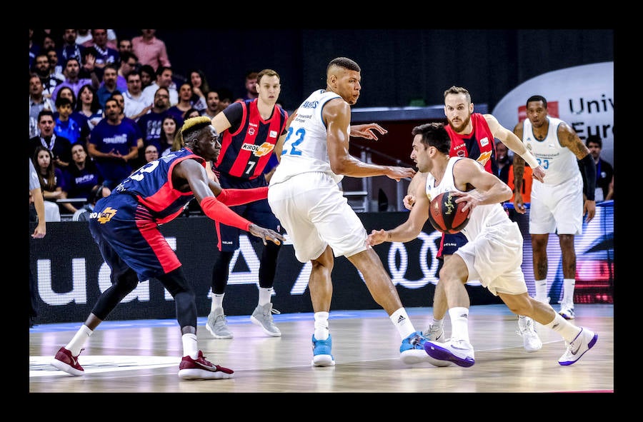 Fotos: El Real Madrid - Baskonia, en imágenes