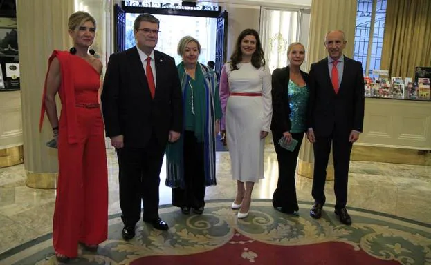 Felisa Ramos, Juan María Aburto, Carmen Miral, Miriam González, María José Gandarias y Josu Erkoreka. 