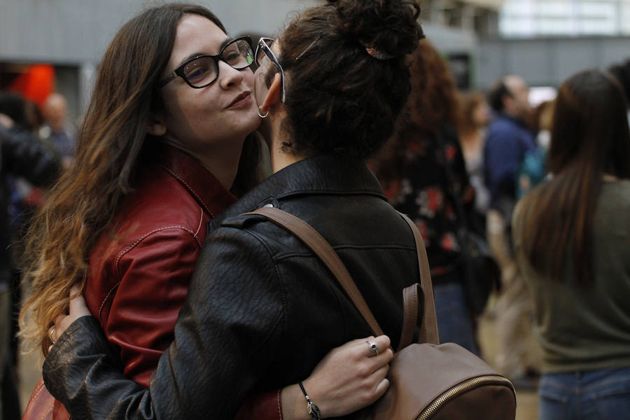 Las oposiciones pasan este fin de semana su momento más crítico al examinarse 76.500 aspirantes en tres días