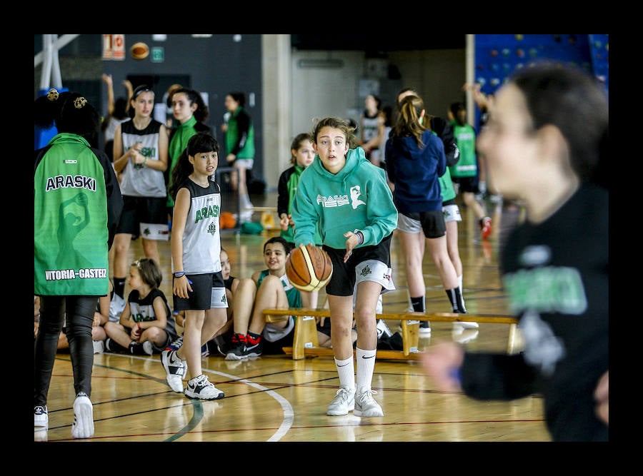 El Ararteko y el Araski unen fuerzas en el II Encuentro por la Integración