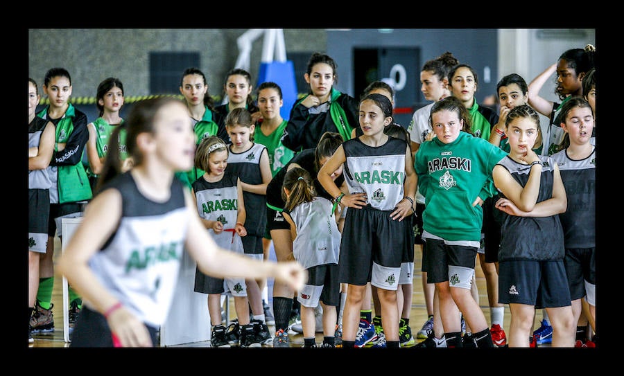 El Ararteko y el Araski unen fuerzas en el II Encuentro por la Integración