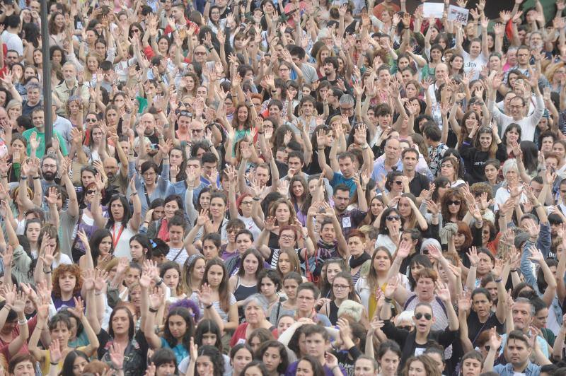 Fotos: Miles de personas protestan en Bilbao por la puesta en libertad de &#039;La Manada&#039;