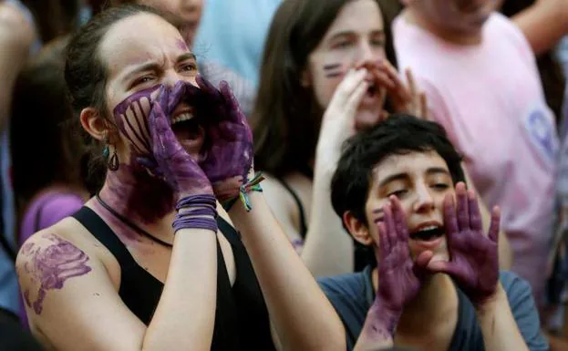 Galería. España se echa a la calle para mostrar su rechazo por la puesta en libertad de 'La Manada'.