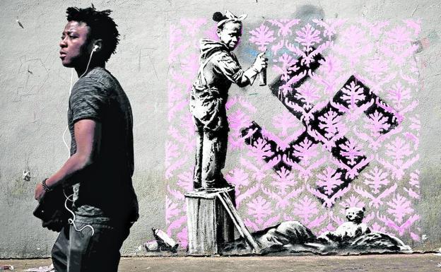 Banksy, con los mártires del Bataclan