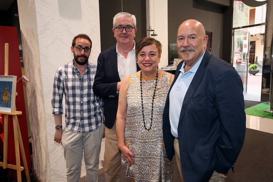 Iker Urkidi, Isidro Elezgarai, Isabel Sanchez Robles e Iñigo Iturrate.