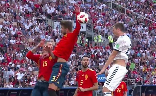 El penalti infantil de Piqué