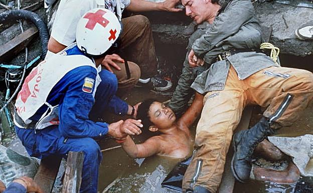 Operación de rescate sin éxito a Omayra Sánchez.