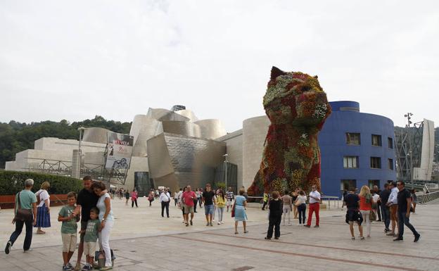 Los pisos turísticos de Euskadi deberán mostrar un distintivo