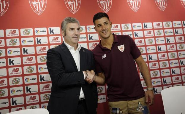 Yuri Berchiche: «Me ha llegado la oportunidad del Athletic y la tenía que coger»