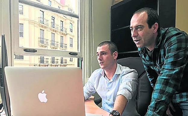 Óscar Ruiz de Gopegui e Iñigo Lerma, dos de los fundadores.