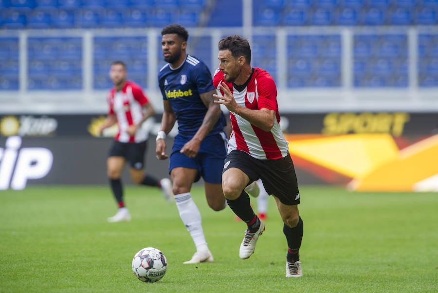 Cuarto amistoso de pretemporada del nuevo Athletic de Eduardo Berizzo, se dejó remontar por el Fulham inglés, que ganó 3-1, en la segunda semifinal de la Copa de las Tradiciones y luchará por el tercer puesto del trofeo.