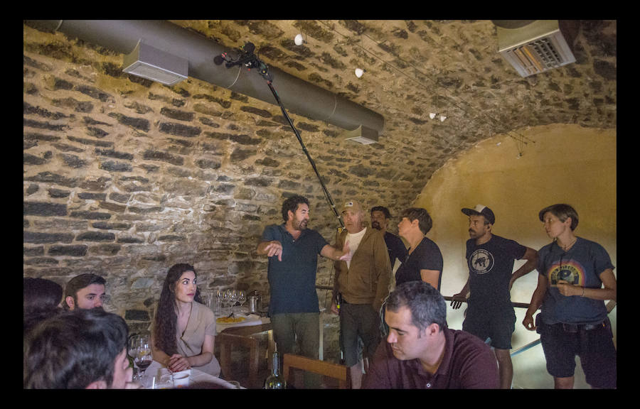 La película de Daniel Calparsoro graba escenas de la adaptación a la gran pantalla del libro de la vitoriana de Eva García Sáenz de Urturi