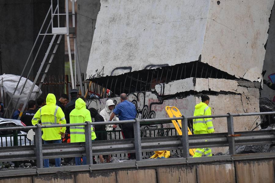 Fotos: Las imágenes del desplome del puente en Génova