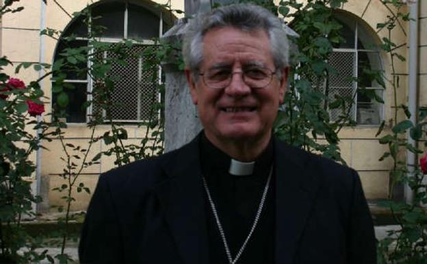 Monseñor Miguel Irízar. 