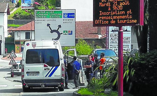 Francia Pide Endurecer Los Controles Fronterizos De La UE Tras Los