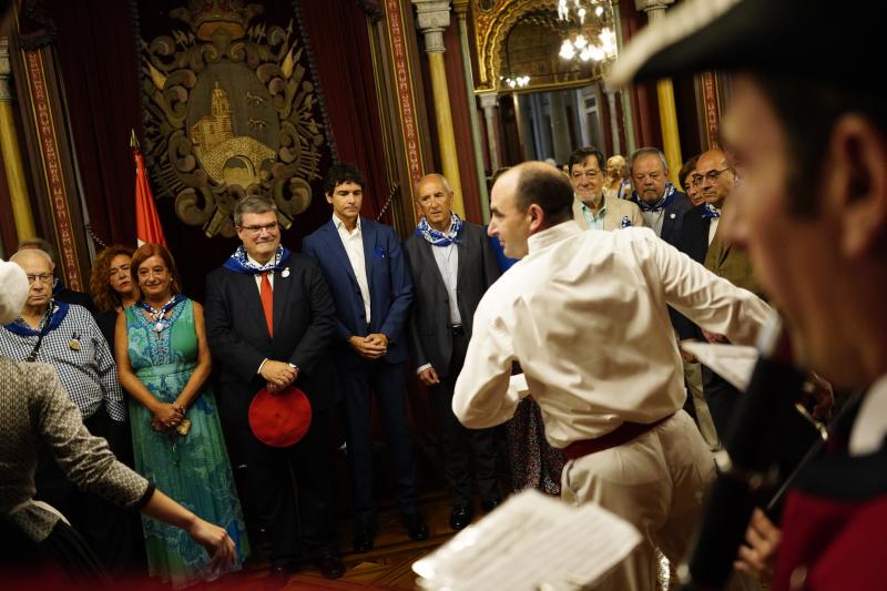 El alcalde de Bilbao, Juan María Aburto, ha ofrecido hoy la tradicional recepción a la sociedad bilbaína con motivo de la Aste Nagusia