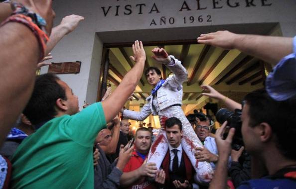 El joven torero, que encabeza el actual escalafón taurino, se exhibió en Vista Alegre. 