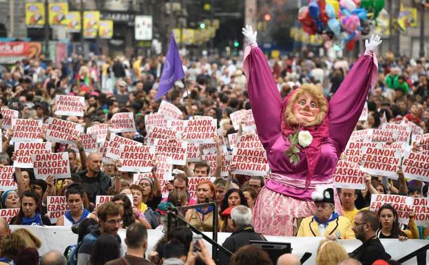 Manifestación en la Aste Nagusia contra las agresiones sexistas.