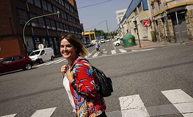 Tras numerosas dificultades, parece que el horizonte laboral de Laura por fin se despeja.