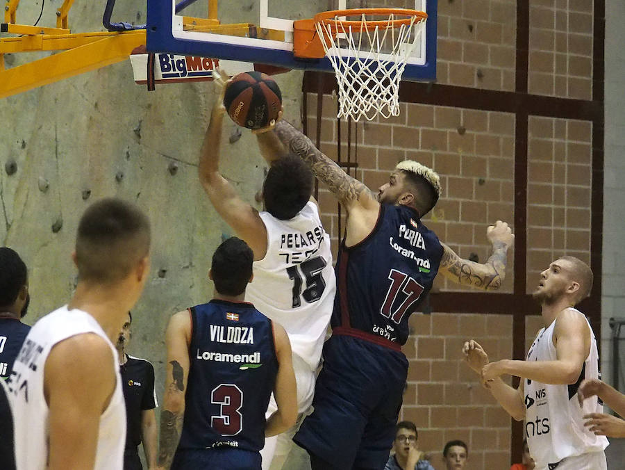 Fotos: Amistoso Baskonia - Partizan