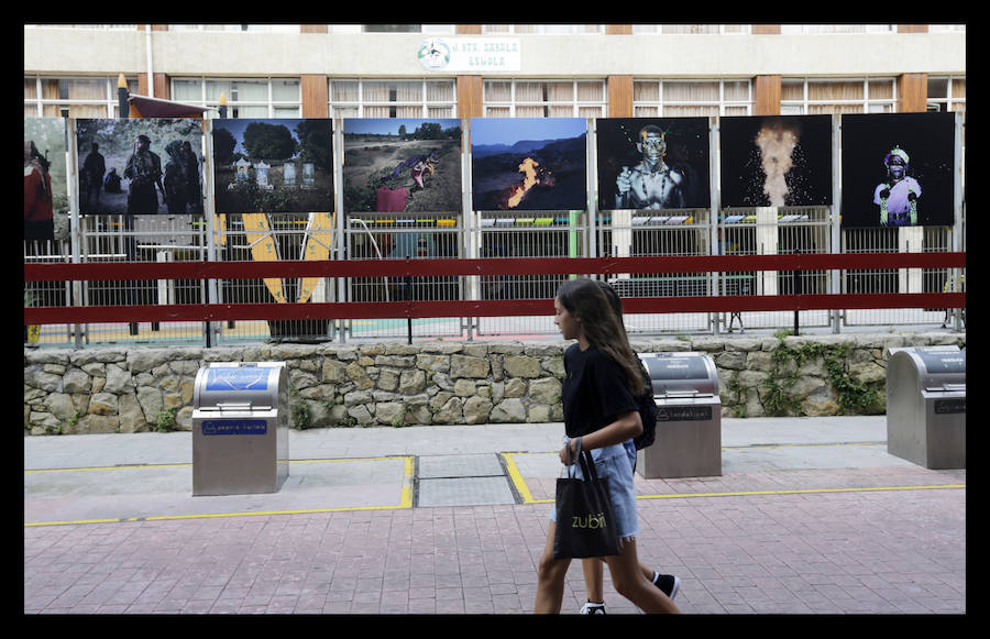 La popular muestra fotográfica acoge una selección de obras sobre el conflicto social y sus consecuencias