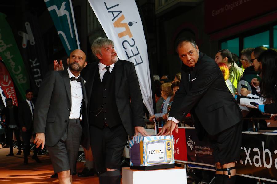 Javier Cansado, Javier Coronas y Pepe Colubi, en plena pose.