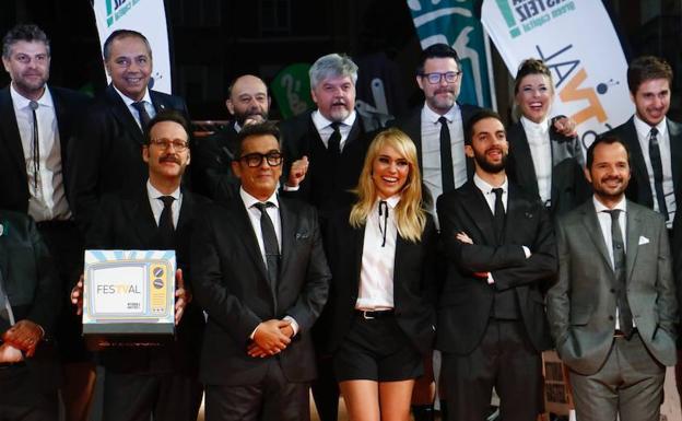 Algunos de los mayores exponentes de la comedia actual desfilaron anoche por la alfombra naranja del FesTVal.