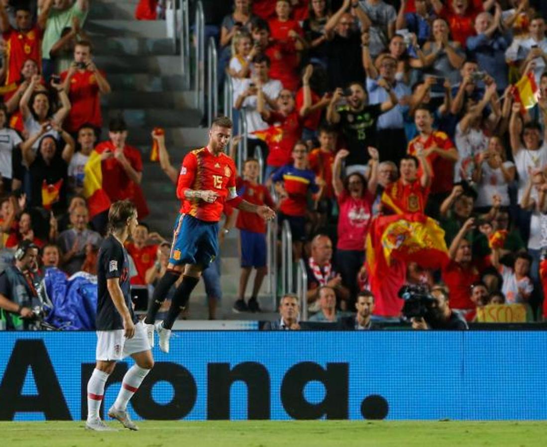 Fotos: El España-Croacia, en imágenes