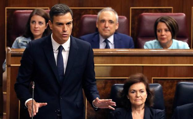 El presidente del Gobierno, Pedro Sánchez, durante su intervención en la sesión de control al Ejecutivo en el Congreso. 