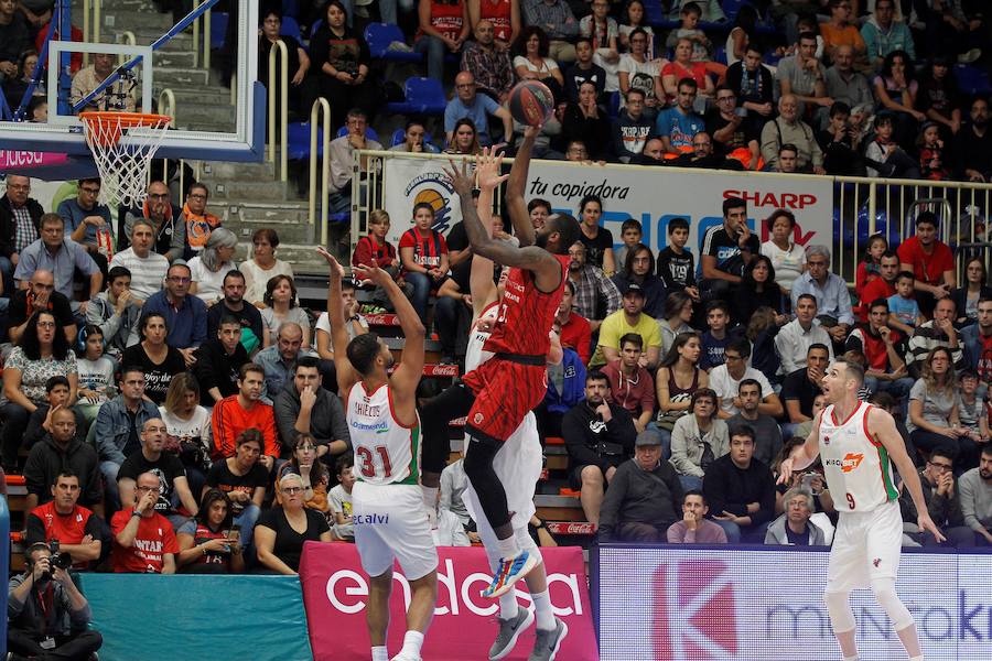 Fotos: Las fotos del Fuenlabrada - Baskonia
