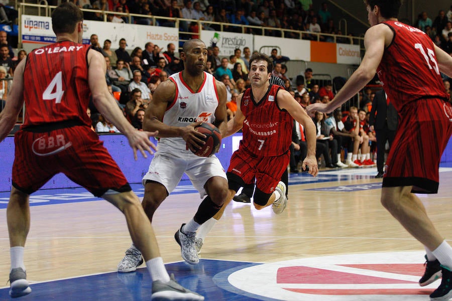 Fotos: Las fotos del Fuenlabrada - Baskonia