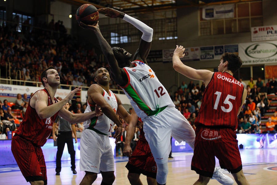 Fotos: Las fotos del Fuenlabrada - Baskonia