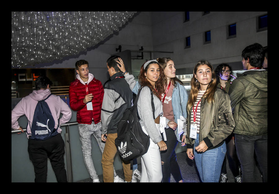 Alrededor de 150 universitarios participan en Gazte Up en una jornada dedicada a difundir pautas e iniciativas para encontrar trabajo