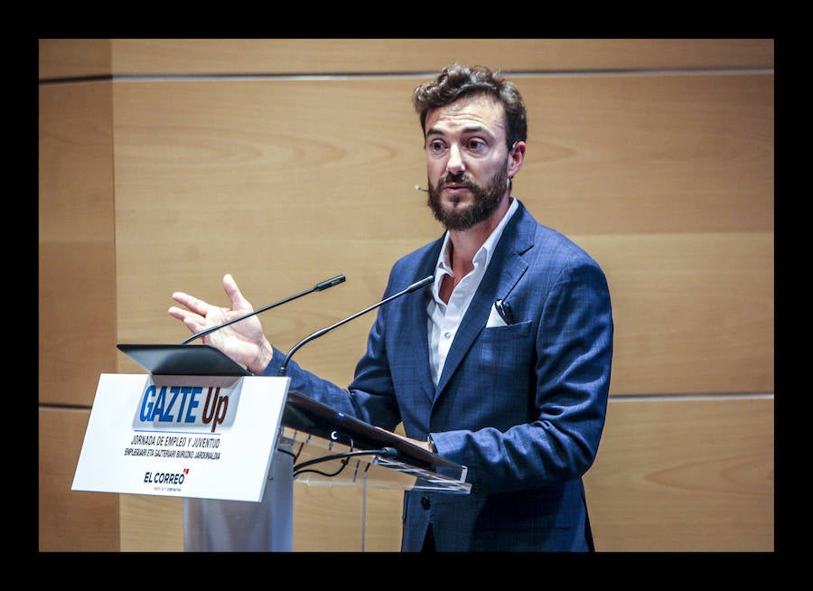 Alrededor de 150 universitarios participan en Gazte Up en una jornada dedicada a difundir pautas e iniciativas para encontrar trabajo