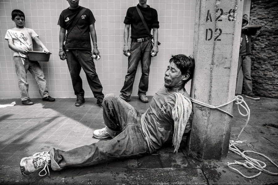 La exposición lleva a Montehermoso los mejores trabajos del fotoperiodismo internacional