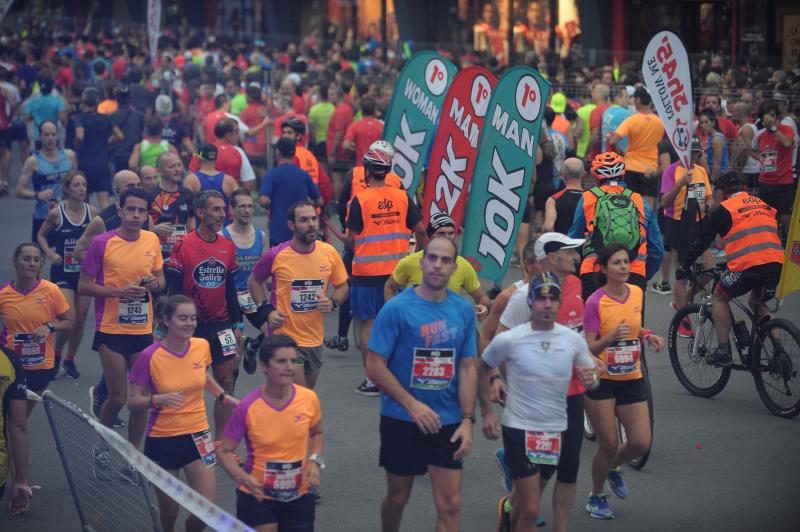 12.500 atletas han salido a correr por las calles de la villa para celebrarlo