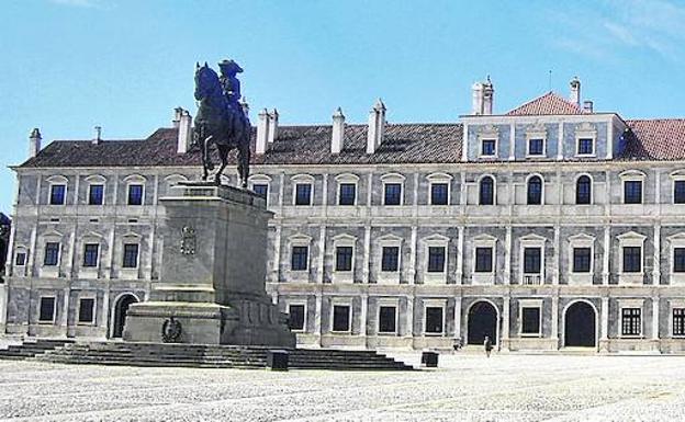 Fachada del palacio ducal de Villa Viçosa. 