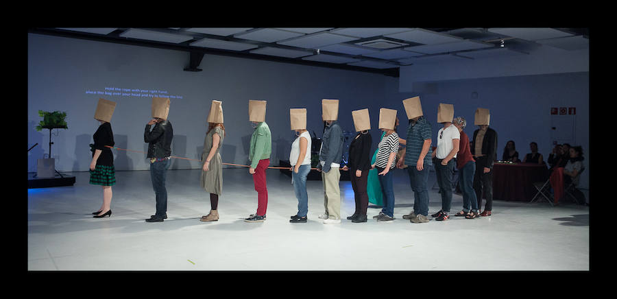 El festival de vanguardia escénica celebra su octava edición con nueve instalaciones artísticas en el museo Artium