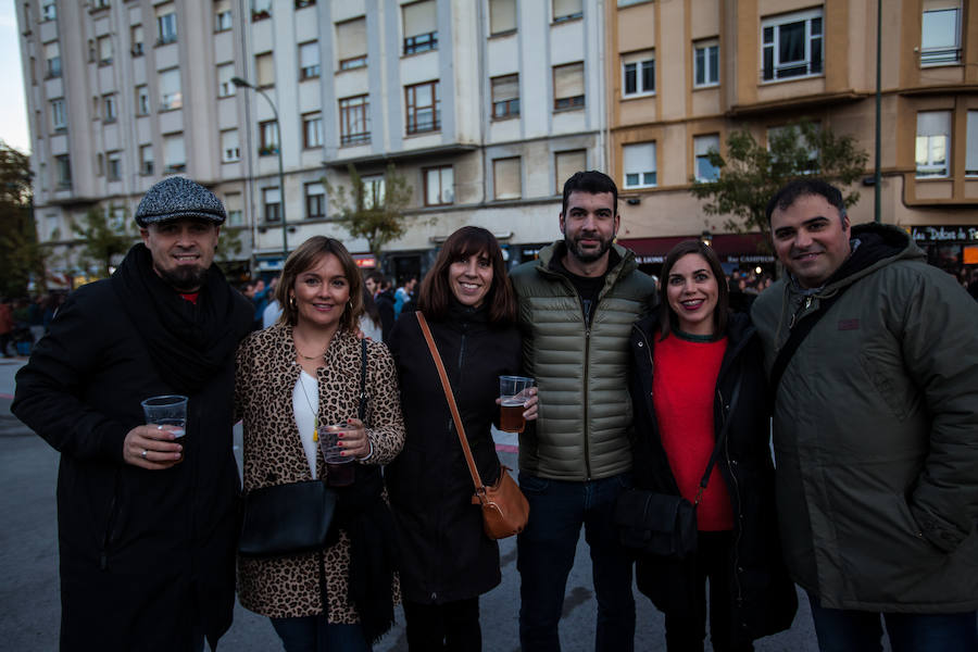 Raúl Blanco, Edurne Sánchez, Edurne Azurmendi, Daniel Novas, Miriam Sánchez y Andoni Durán, desde Rentería para ver a Muse.